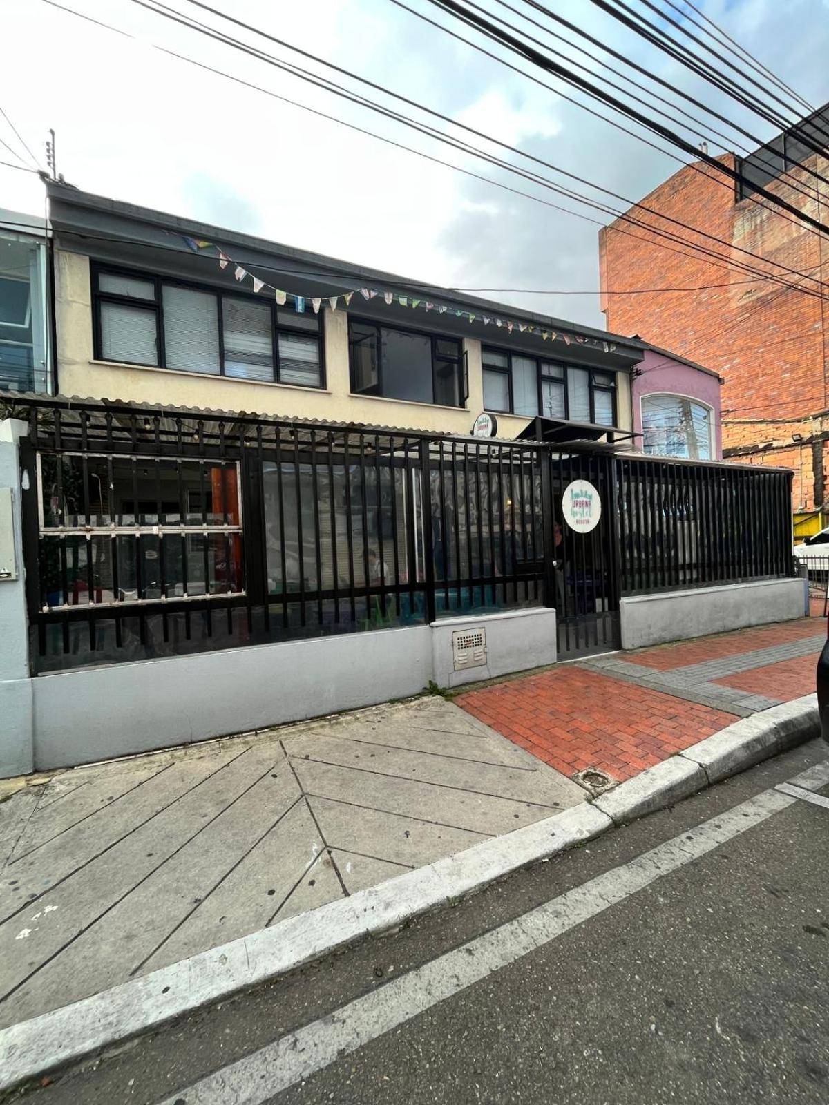 Urbana Hostel Bogota Bagian luar foto